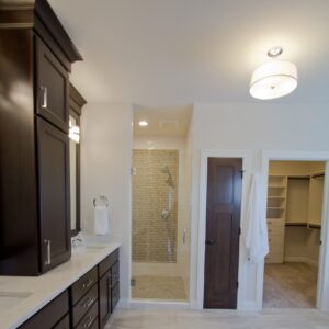 coyle-carpet-one-chocolate-caviar-bathroom